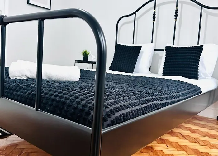 Crespo House Ii Fantastic E Δωμάτια σε οικογενειακή κατοικία Lisboa