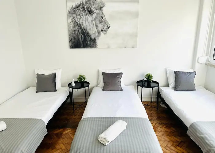 Crespo House Ii Fantastic E