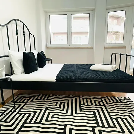 Crespo House Ii Fantastic E Quarto em Acomodações Particulares Lisboa