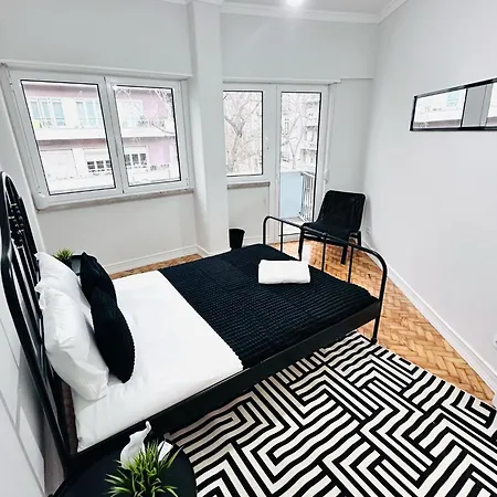 Crespo House Ii Fantastic E * Lissabon