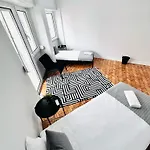 Crespo House Ii Fantastic E منزل للإقامة Lisboa
