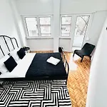 Crespo House Ii Fantastic E
