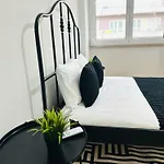 منزل للإقامة Crespo House Ii Fantastic E